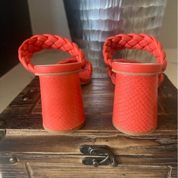 Dolce Vita Paily Sandals in Orange-Red - Picture 4 of 8